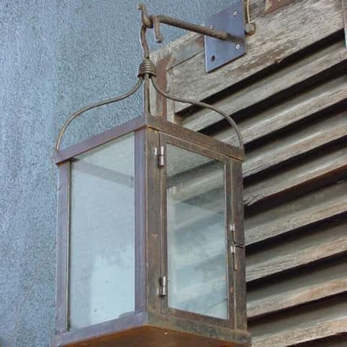 Simple Iron Lantern With Bracket