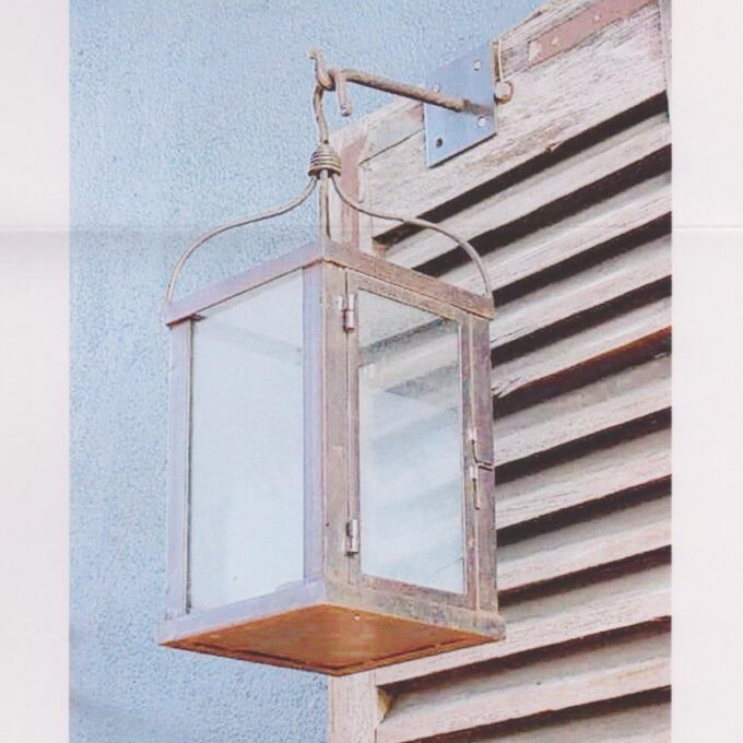 Simple Iron Lantern With Bracket - Image 3