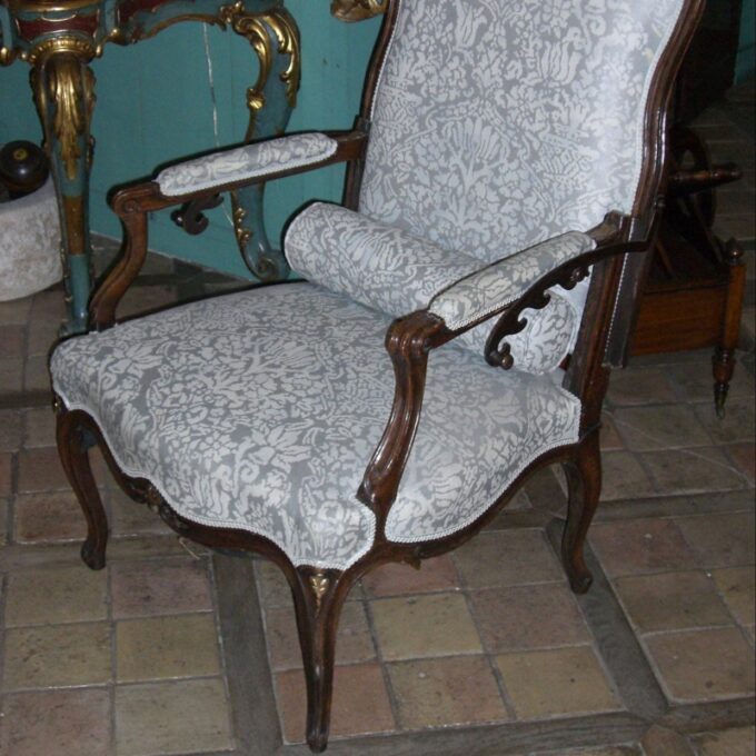 18th Century Reclining Fauteuil - Image 2