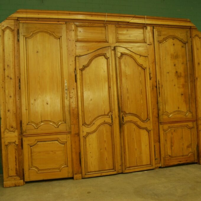 A Good 18th Century Louis XV Wood Paneling - Image 3