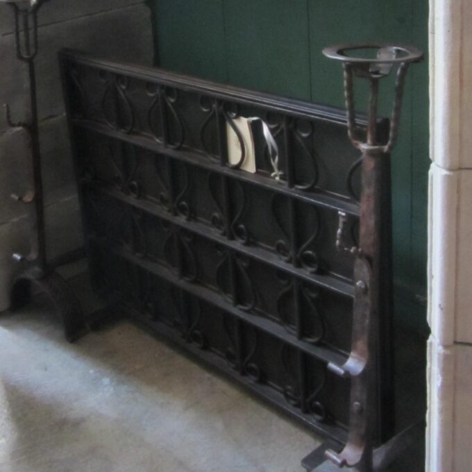 Provencal Hand forged Iron Screen - Image 3