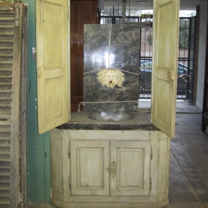 Very Rare 17th Century Fontaine De Boiserie