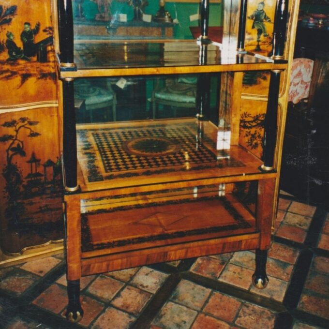 Early 19th Century Biedermeier Etagere - Image 3