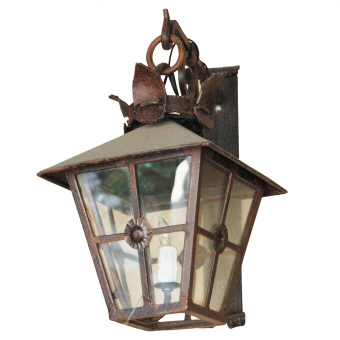 Chateau Lanterns