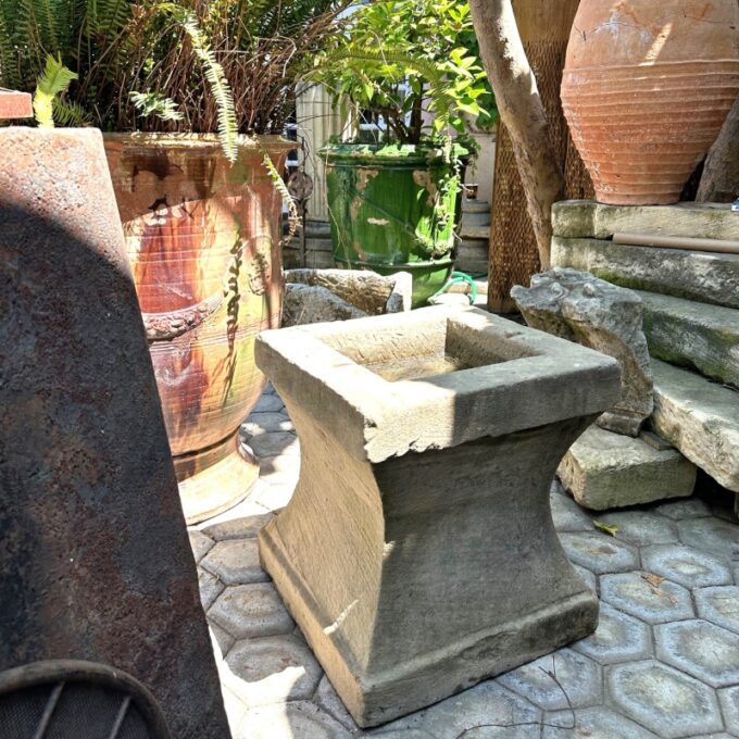 Rustic Antique Hand Carved Stone Birdbath Center Fountain Basin Sink Container - Image 3