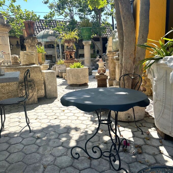 Large Rustic 19th Century Round Iron & Zink Garden Patio Coffee side Table LA CA - Image 3