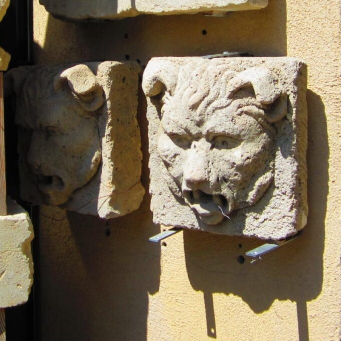Pair Of Stone Head Fountains - Image 4