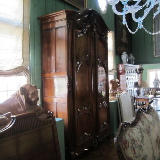 Late 17th Century Regence Armoire - Image 4
