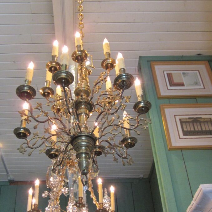 Early 18th Century Dutch 16 Light Chandelier - Image 3