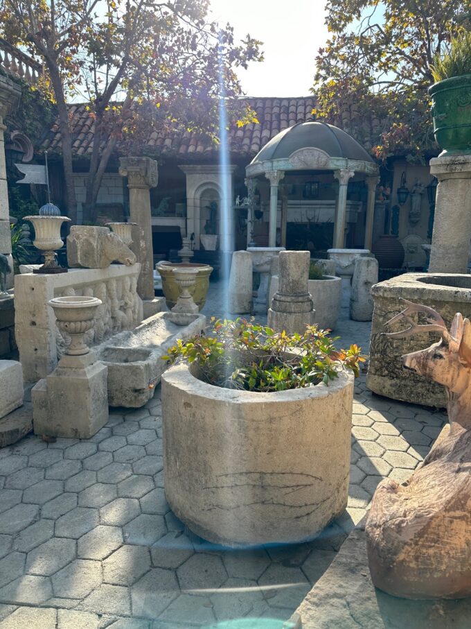 Hand Carved Stone Wellhead center Fountain Rustic Vessel Basin Antique Fire Pit