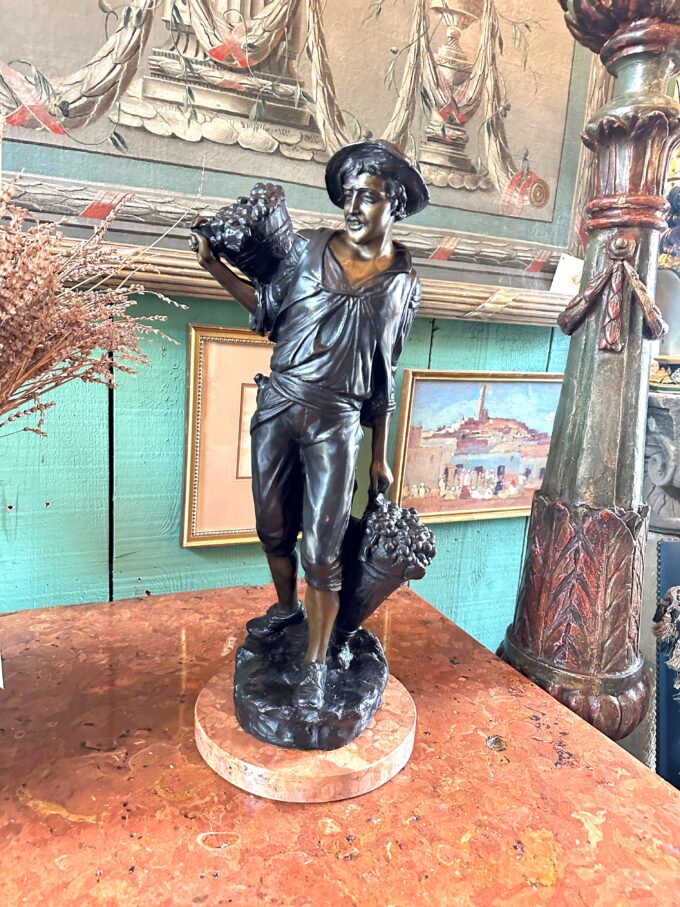 Mounted Sculpture Bust Bronze on Marble Base Bibelot Decorative Center Art Piece