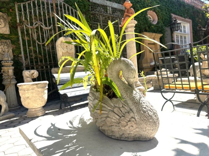 Big Garden Swan Hand Crafted Planter Jardinière Center Piece Rustic Focal Point.