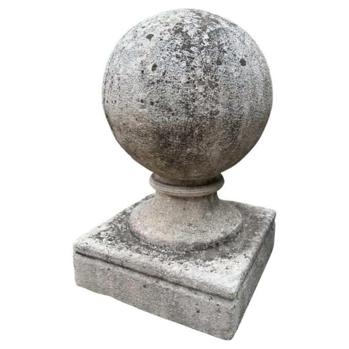TWO Pairs Carved Stone Gate Pier pillar Sphere Ball Finials on pedestal base Antiques